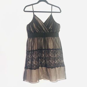 Doe & Rae Black Lace Overlay Beige Dress L